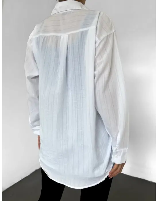 Omarı Şıklığı ve Konforu Bir Arada Sunan Gofre Gömlek