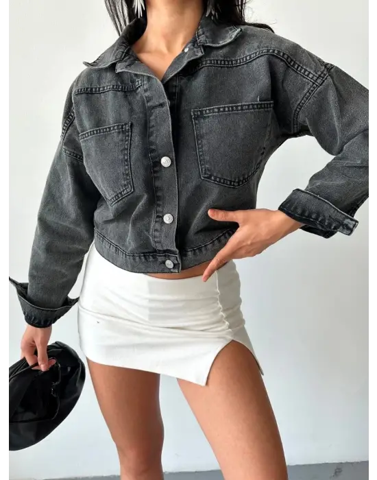Çift cepli kol katlamalı süper taş enzim yıkama crop kot ceket füme d2000