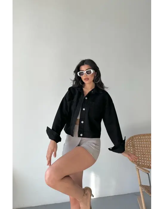 Çift cepli kol katlamalı süper taş enzim yıkamalı crop kot ceket siyah d2000