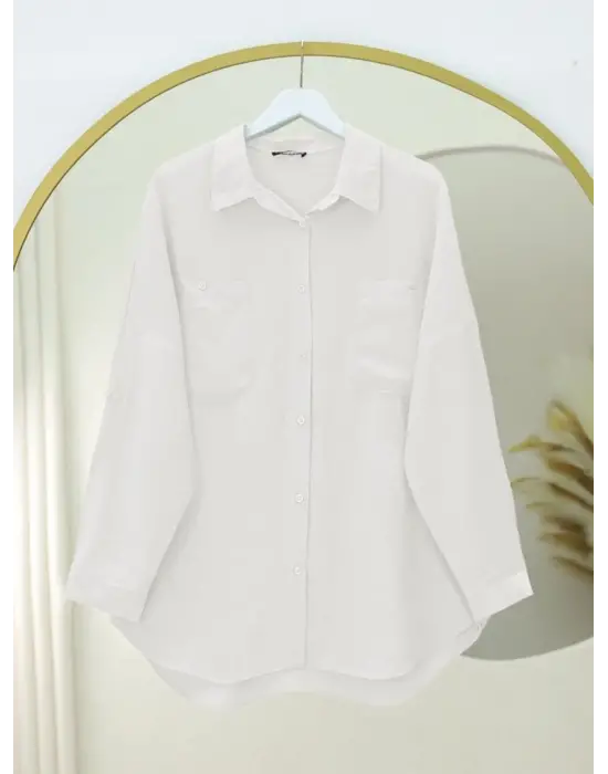 Beyaz Çift Cepli Oval Kesim Tunik