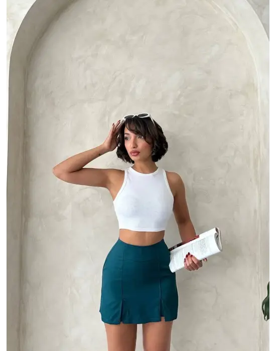 Omarı Petrol Yeşili Çift Yırtmaçlı Atlas Şort Etek