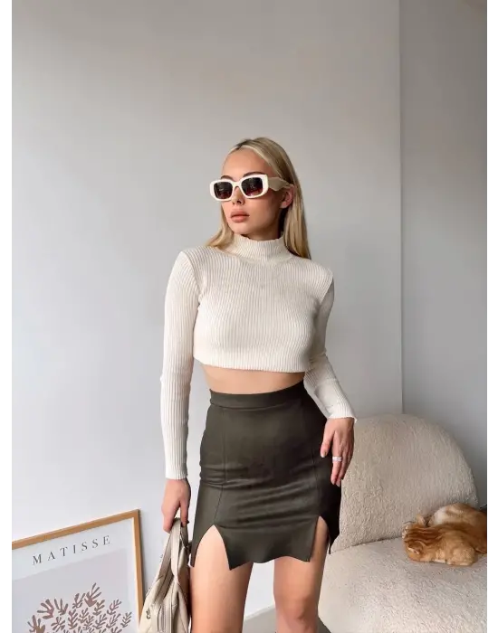 Çift yurtmaçlı süet etek haki s241002