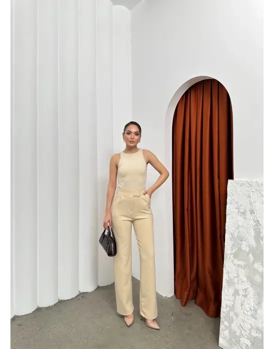 Cırtlı pantolon krep bej pt
