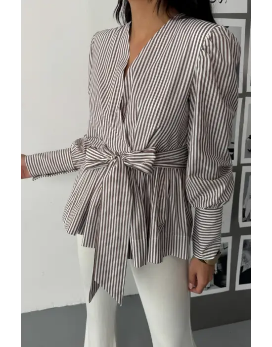 Omarı Çizgili Detaylı Kruvaze Poplin Gömlek - Kahverengi