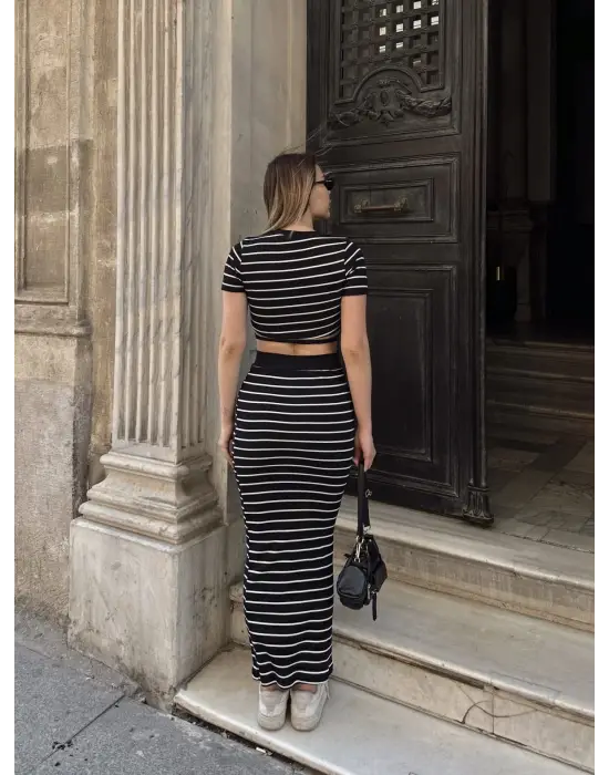 Çizgili etekli takım siyah s3609