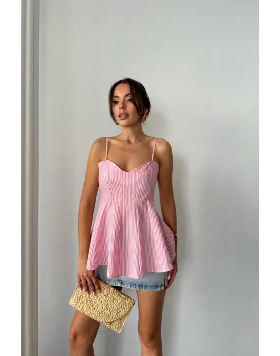 ÇİZGİLİ GOFRE ASKILI PENS DETAYLI BLUZ - Pembe