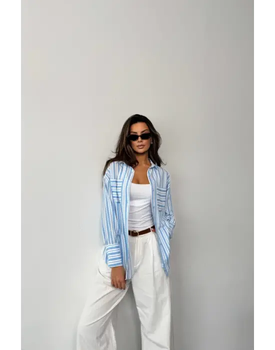 Omarı Mavi Çizgili Şık Gömlek Modelleri