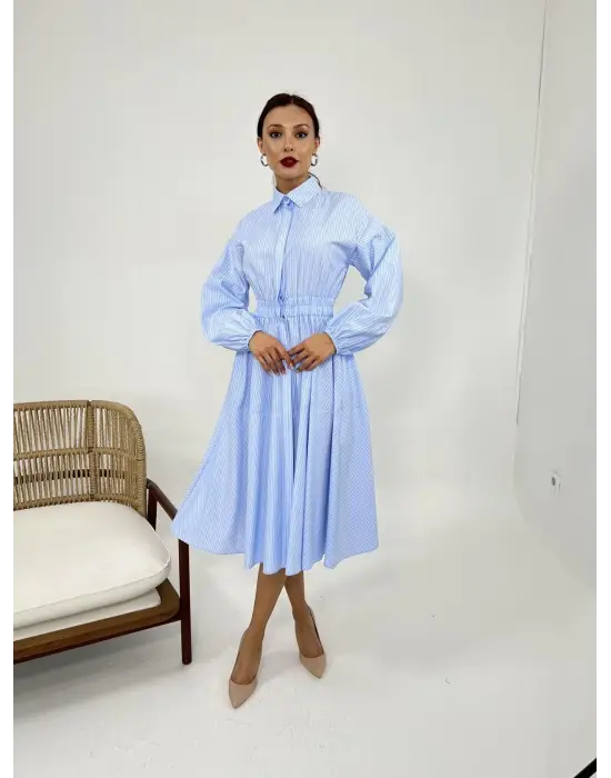 Omarı Şık ve Rahat Çizgili Elbise