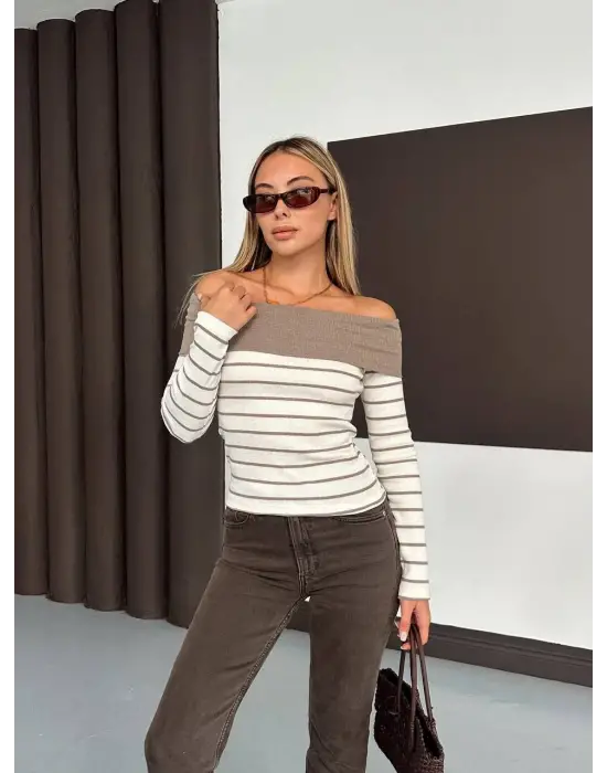 Çizgili madonna yaka kaşkorse bluz bej a844