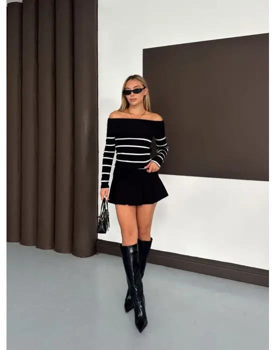 Çizgili madonna yaka kaşkorse bluz siyah a844