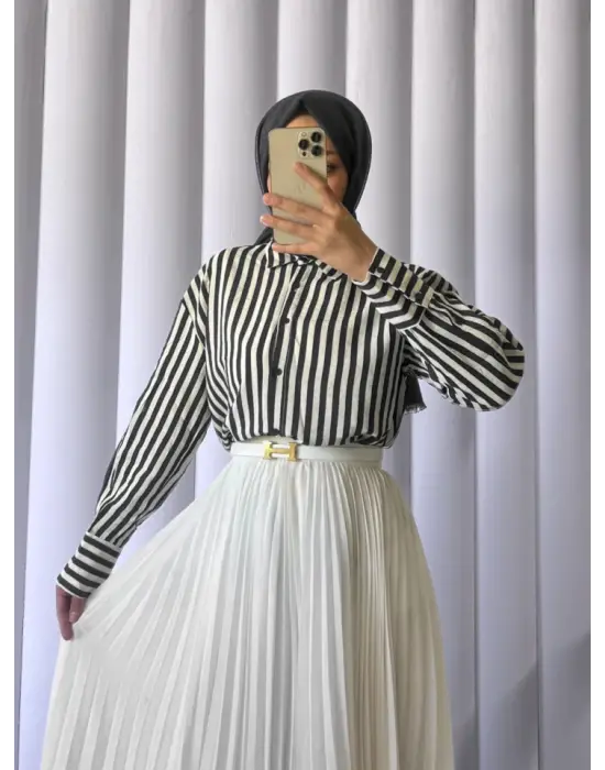 Omarı Trendy Oversize Çizgili Düğmeli Siyah Gömlek
