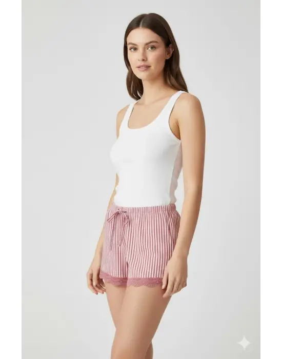 Çizgili Penye Kadın Ev Şortu Bacak Dantel Detaylı Ev Giyim Fuşya