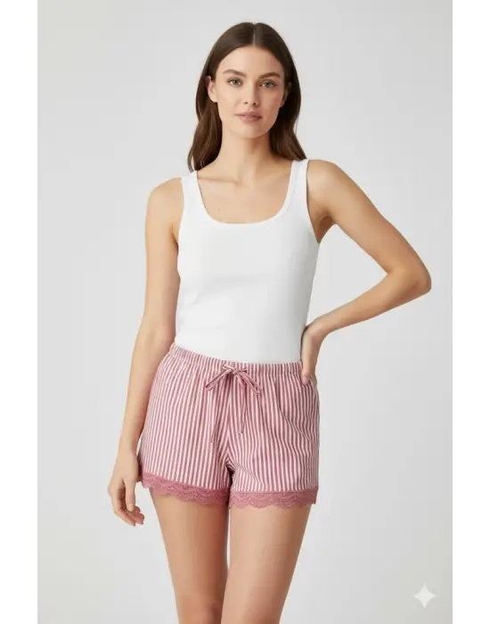 Çizgili Penye Kadın Ev Şortu Bacak Dantel Detaylı Ev Giyim Fuşya