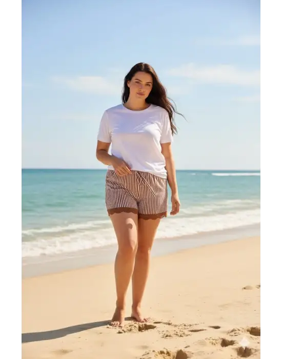 Çizgili Penye Kadın Ev Şortu Bacak Dantel Detaylı Ev Giyim Kahverengi