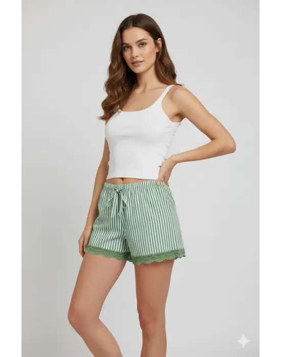 Çizgili Penye Kadın Ev Şortu Bacak Dantel Detaylı Ev Giyim Yeşil