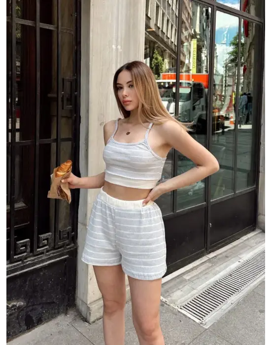 Çizgili şortlu takım gri s3978