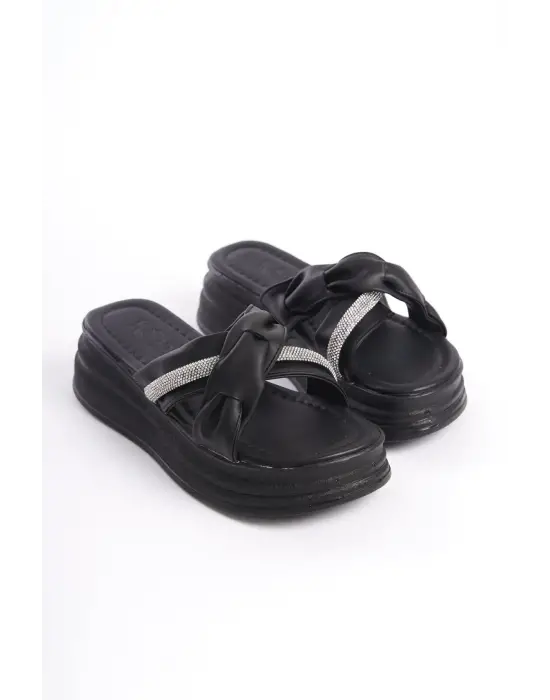 Modern Desenli Taşlı Ayakkabı Terlik