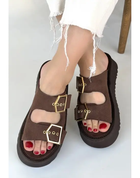 Coer Kahverengi Süet Çift Tokalı Terlik