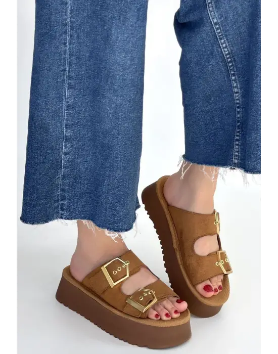 Coer Taba Süet Çift Tokalı Terlik