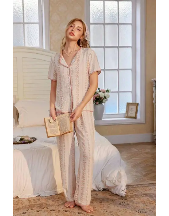 Çok Renkli Fransız Esintili Zarif Pijama Takımı 7325