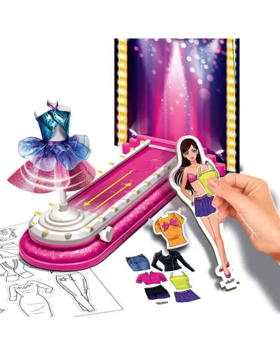 Omarı Crazy Chic Moda Koleksiyonu - Trendsetter Tarzı