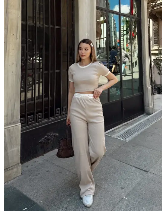 Omarı Bej Crop Pantolonlu Biyeli Takım
