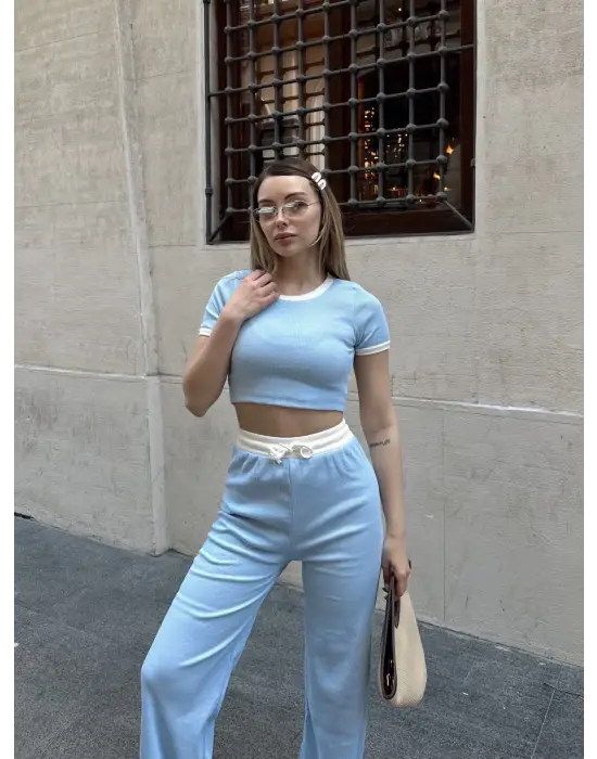 Omarı Mavi Biye Detaylı Crop Pantolon Takımı