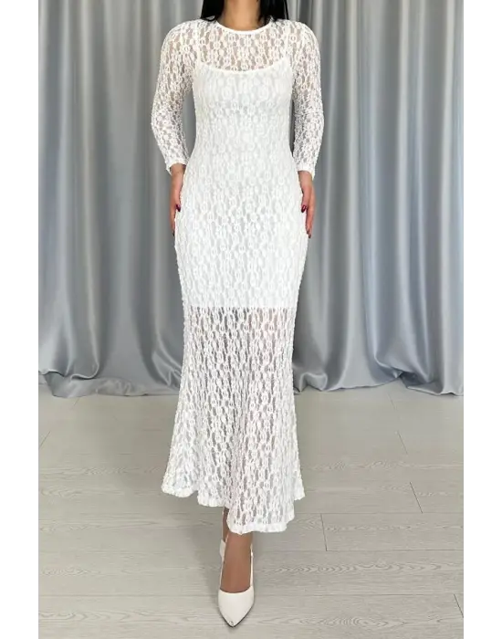 Omarı Zarif Dantelli Uzun Kollu Elbise Modelleri