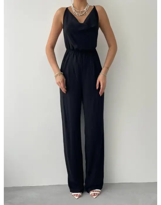 Zarif Sırt Dekolteli Siyah Tulum