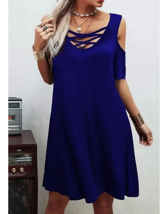 Dekolteli Bağcık Detay Viskon Kumaş Elbise