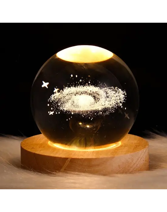 Dekoratif Samanyolu Tasarımlı Ahşap Altlıklı Işıklı Cam Küre Cam:6cm Ahşap:2cm