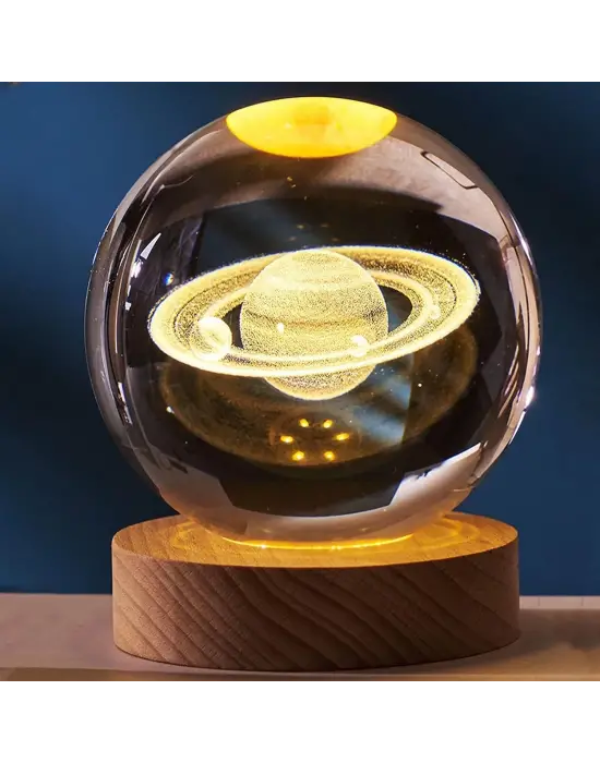 Dekoratif Satürn Tasarımlı Ahşap Altlıklı Işıklı Cam Küre Cam:6cm Ahşap:2cm