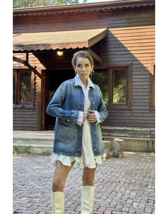 Omarı Retro Tarzda Mavi Kot Ceket