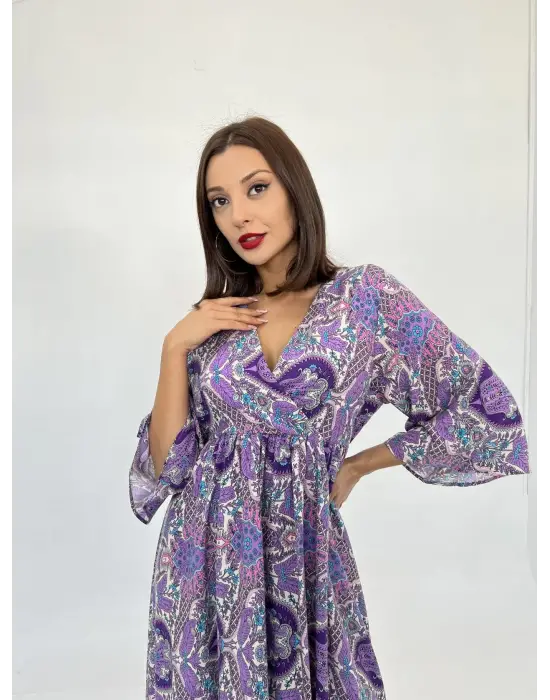 Omarı İnce Dokunuşlu Mor Elbise