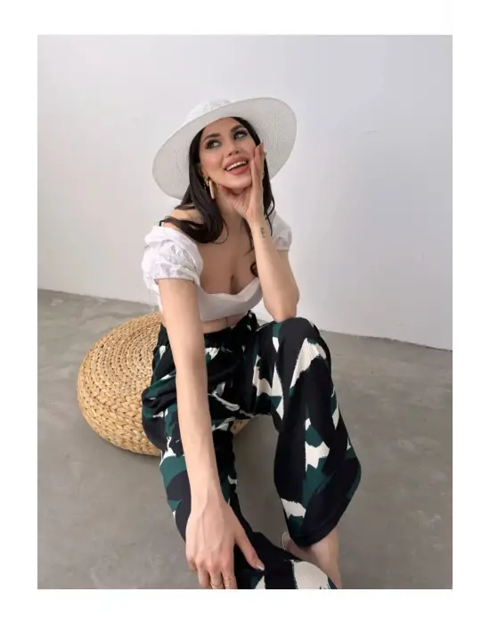 Omarı Desenli Beli Lastikli Bürümcük Pantolon renk seçenekleriyle