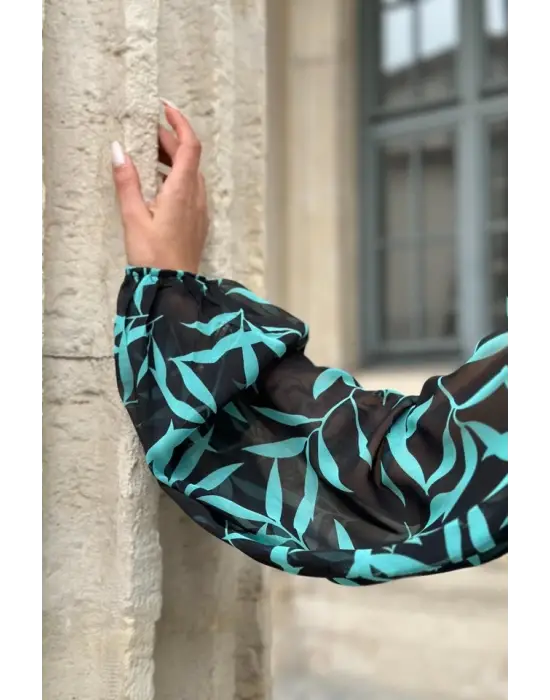 Omarı Desenli Fırfırlı Elbise Modelleri