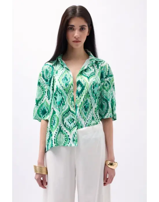 Desenli Saten Gömlek