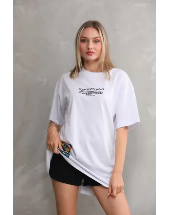 Omarı Beyaz Oversize Bisiklet Yaka Baskılı T-Shirt