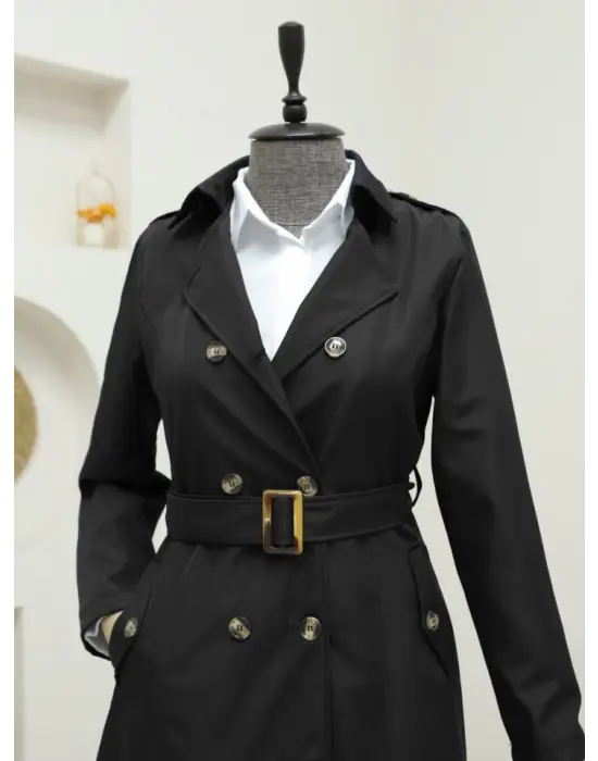 Omarı Siyah Düğmeli Ara Boy Trençkot