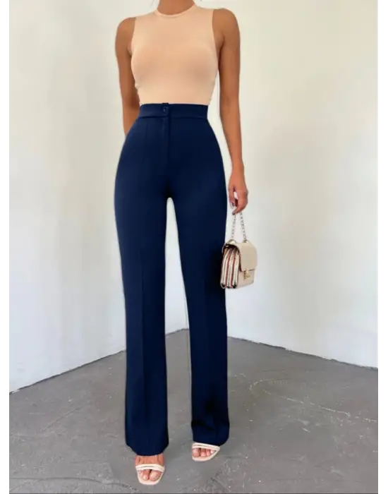 Omarı Esnek Kumaşıyla Şık Pantolon