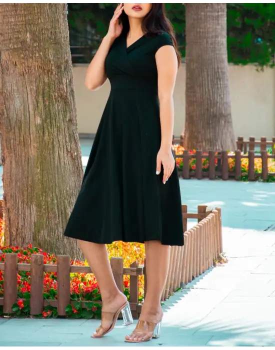 Düşük Omuz Eteği Pileli Krep Kumaş Midi Boy Elbise