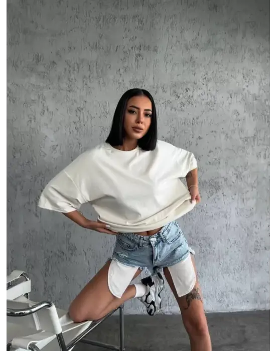 Düz Biskilet Yaka  T-shirt - Beyaz