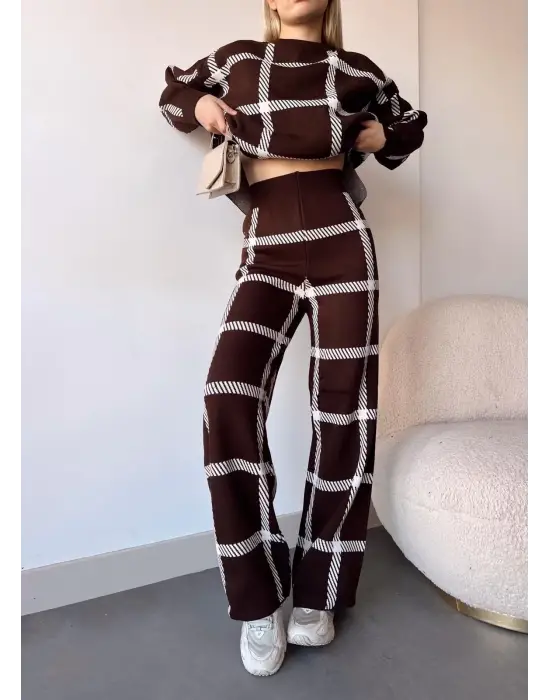 Ekoseli triko takım kahvebeyaz