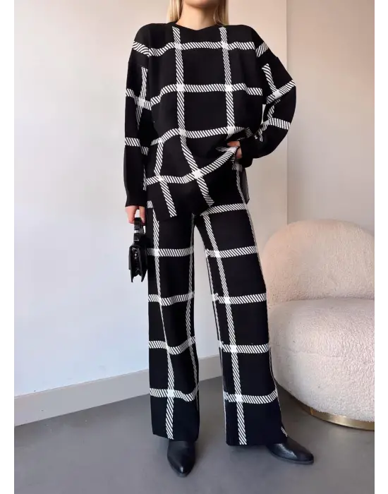 Ekoseli triko takım siyahbeyaz