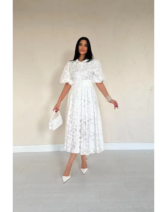 Omarı Şık Ekru Balon Kollu Elbise