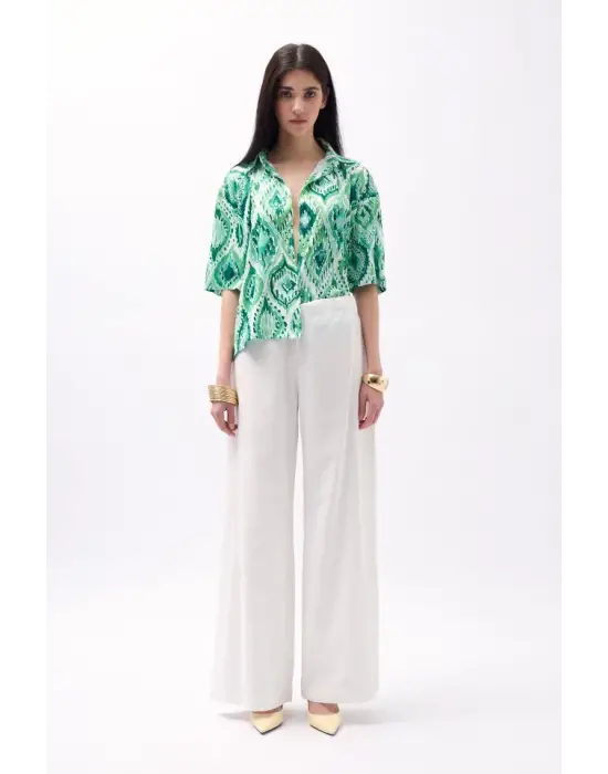 Omarı Parlak Saten Desenli Gömlek