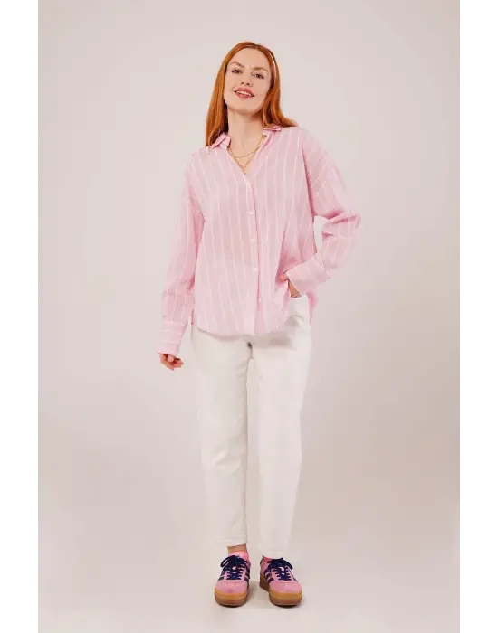 Omarı Şık Çizgili Pembe Gömlek