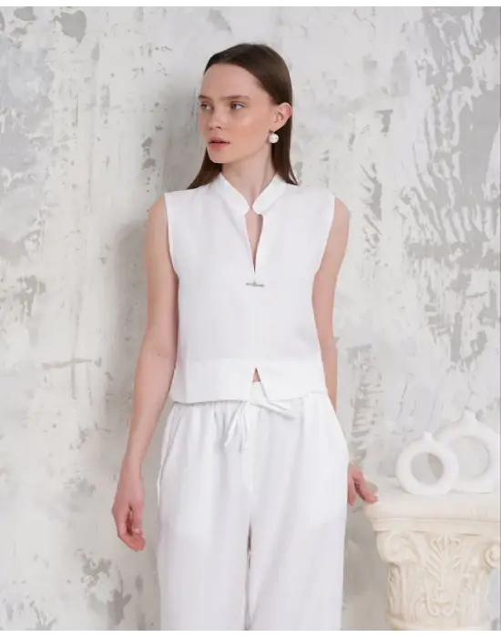 Omarı Etkileyici Broşlu Yelek Pantolon Takım