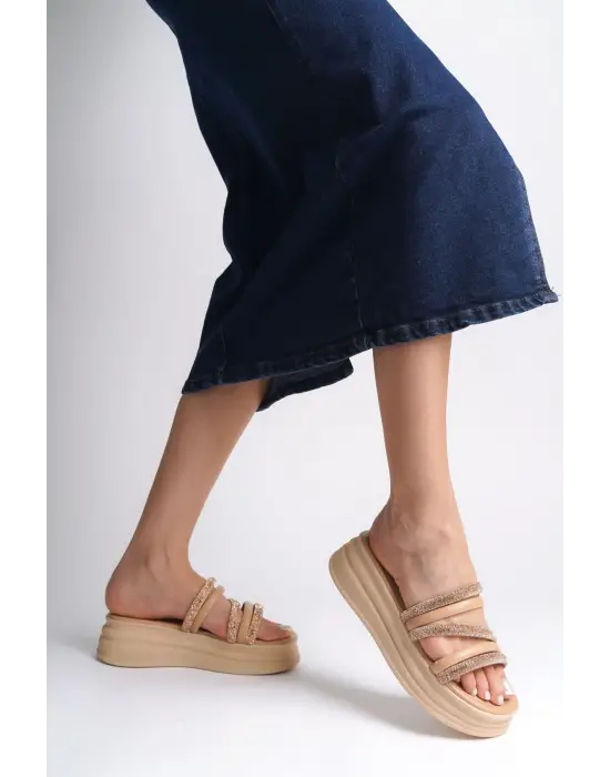 ELISE Düz Topuklu Şeritli Taşlı Kalın ve Rahat tabanlı ayakkabı Tabaan Bayan Terlik  CTT - Ten