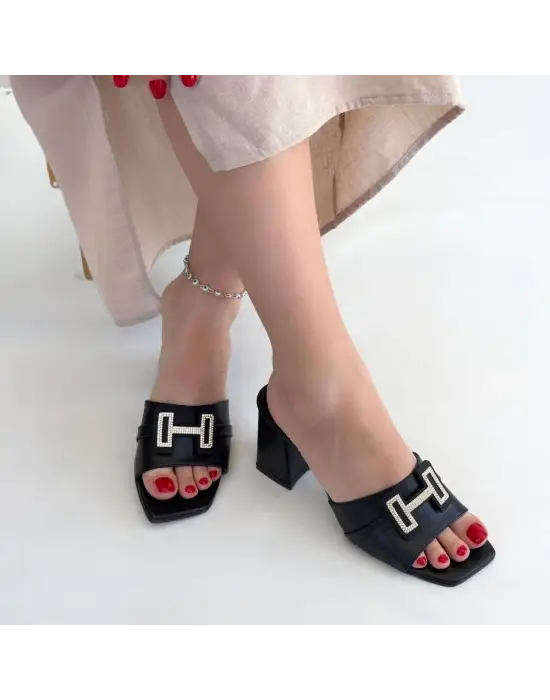 Erew Siyah Cilt Topuklu Terlik